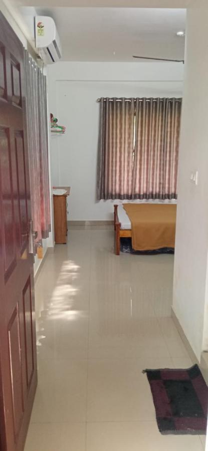 Sivaranjini Tourist Villa Guruvayur Ngoại thất bức ảnh