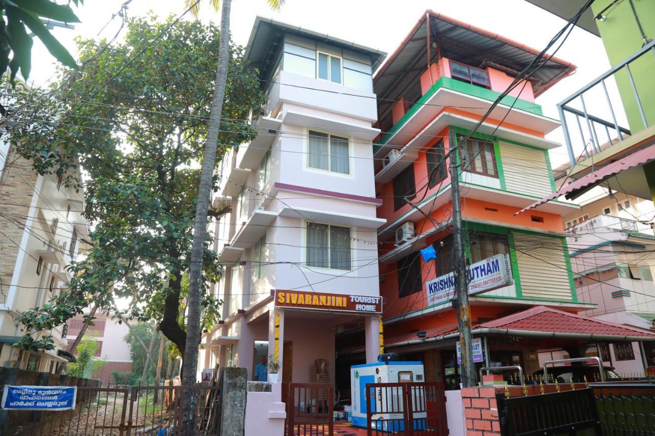 Sivaranjini Tourist Villa Guruvayur Ngoại thất bức ảnh
