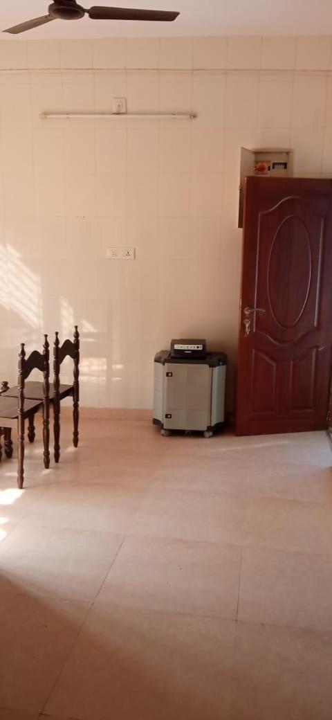 Sivaranjini Tourist Villa Guruvayur Ngoại thất bức ảnh